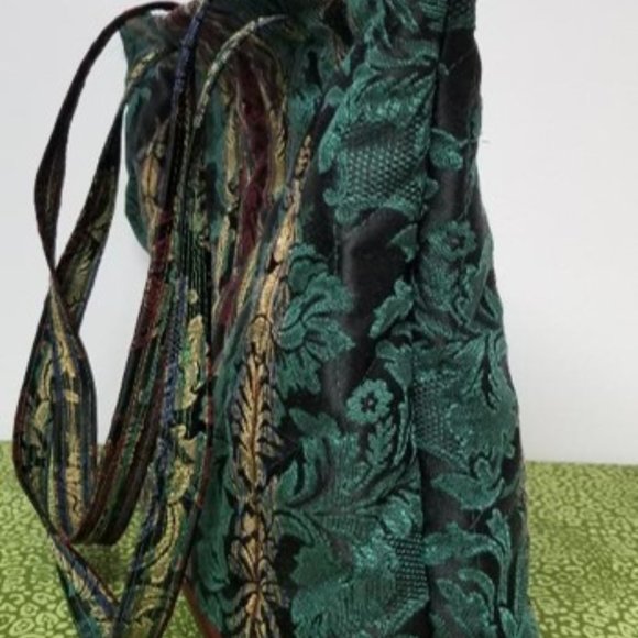 Handmade Large Red Floral Bag - Picture 4 of 5